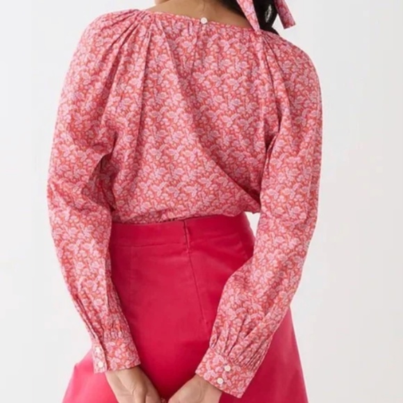 Puff-Sleeve Shirt in Liberty - Picture 2 of 9